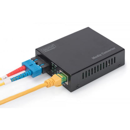 Digitus Gigabit Ethernet Media Converter - Multimode SC connector - 850nm - up to 0.5km [DN-82120-1]