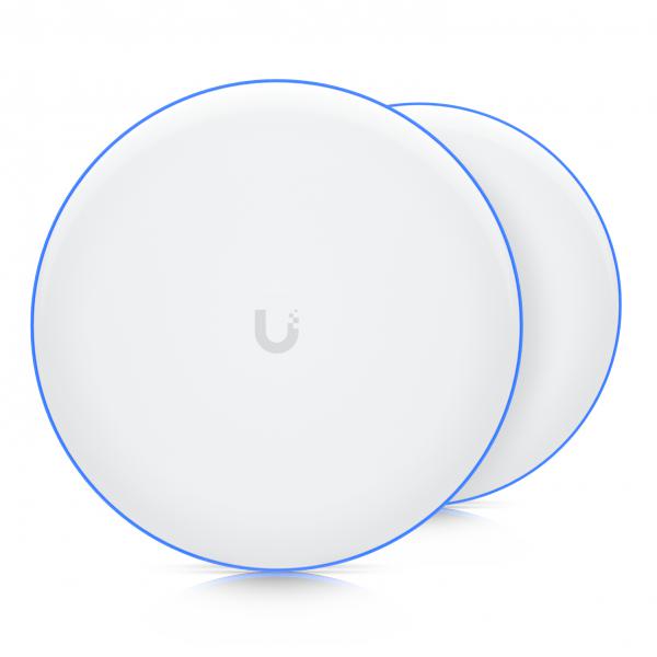 Ubiquiti - UBB-XG - 60 GHz wireless PtP bridge, 500 m (1,640 ft) maximum range, 60 GHz & 5 GHz dual-radio redundancy, x1 10G SFP+ and x1 GbE PoE++ port, 5 GHz (866.6 Mbps) and 60GHz (6000 Mb [UBB-XG-EU]