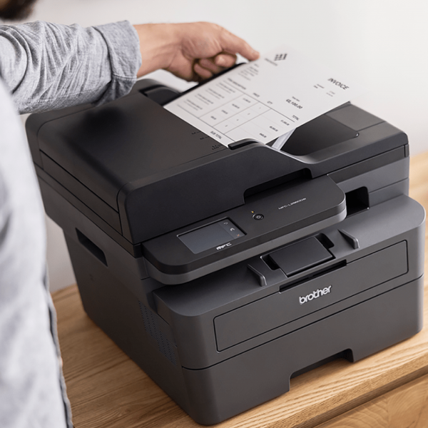 Impresora multifunción láser monocromática Brother MFC-L2860DWE con 6 meses de tinta incluida con EcoPro [MFCL2860DWERE1]