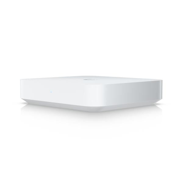 Ubiquiti - UXG-Max-EU - UniFi Gateway with Quad-core ARM Cortex-A53 at 1.5 GHz, 2GB DDR4 RAM, LAN x4 2.5 GbE RJ45 port, WAN x1 2.5 GbE RJ45 port and x1 10G SFP+ port UXG-Max-EU [UXG-Max-EU]