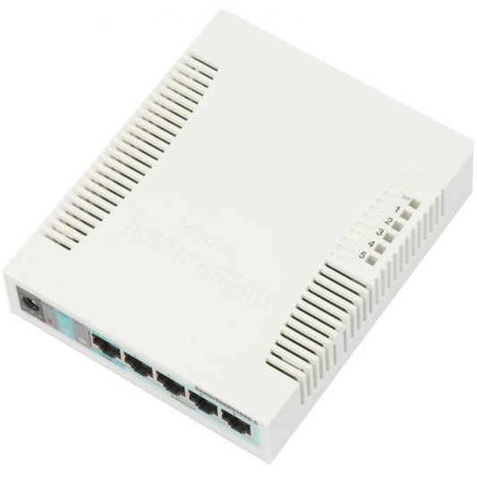 MikroTik, RouterBOARD 260GS 5, port Gigabit smart switch with SFP cage, SwOS, plastic case, PSU CSS106-5G-1S [CSS106-5G-1S]