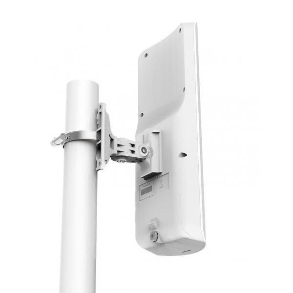 MikroTik, mANT 15s 5GHz 120 degree 15dBi 2X2 MIMO Dual Polarization Sector Antenna, 2xRP, SMA MTAS-5G-15D120 [MTAS-5G-15D120]