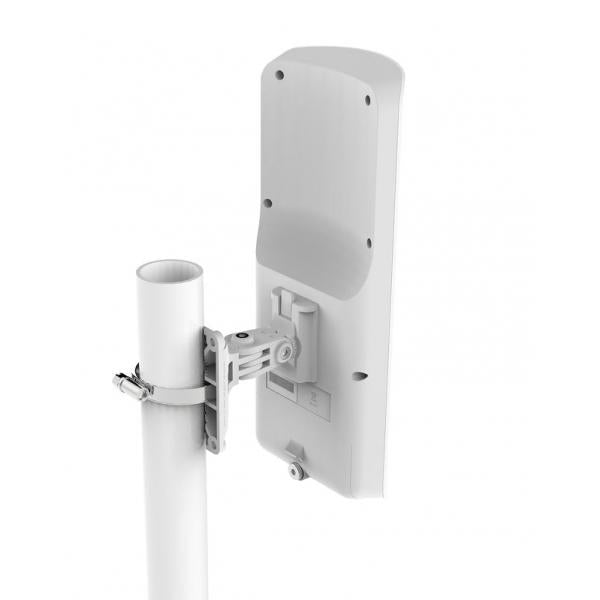 MikroTik, mANT 15s 5GHz 120 degree 15dBi 2X2 MIMO Dual Polarization Sector Antenna, 2xRP, SMA MTAS-5G-15D120 [MTAS-5G-15D120]