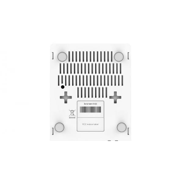 MikroTik, hEX PoE, RouterBOARD hEX PoE with 800MHz CPU, 128MB RAM, 5x Gigabit LAN (four with PoE out), USB, RouterOS L4, plastic case and PSU RB960PGS [RB960PGS]