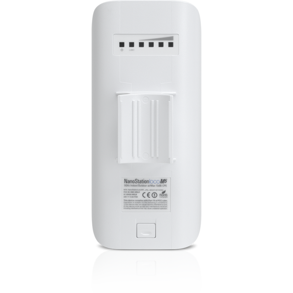 Ubiquiti - LocoM5(EU) - Low-cost and efficient broadband 5 GHz CPE, Plug-and-play integration with airMAX antenna LocoM5(EU) [LocoM5(EU)]