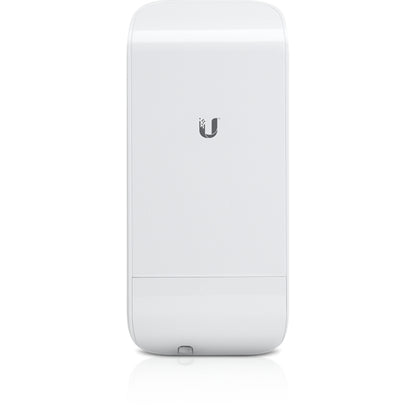 Ubiquiti - LocoM5(EU) - Low-cost and efficient broadband 5 GHz CPE, Plug-and-play integration with airMAX antenna LocoM5(EU) [LocoM5(EU)]