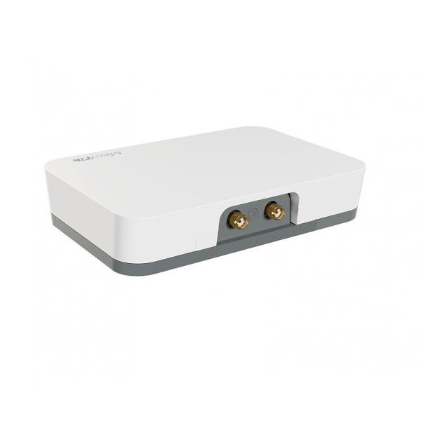 MikroTik, KNOT, puerta de enlace IoT. Inalámbrico de 2,4 GHz, Bluetooth, 2 puertos Ethernet de 100 Mbps con entrada y salida PoE, Micro-USB RB924i-2nD-BT5 y BG77 [RB924i-2nD-BT5 y BG77] 