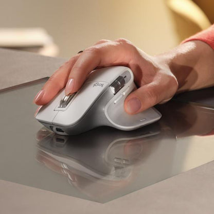 Logitech MX Master 3S mouse Mano destra RF senza fili + Bluetooth Laser 8000 DPI [910-006560]